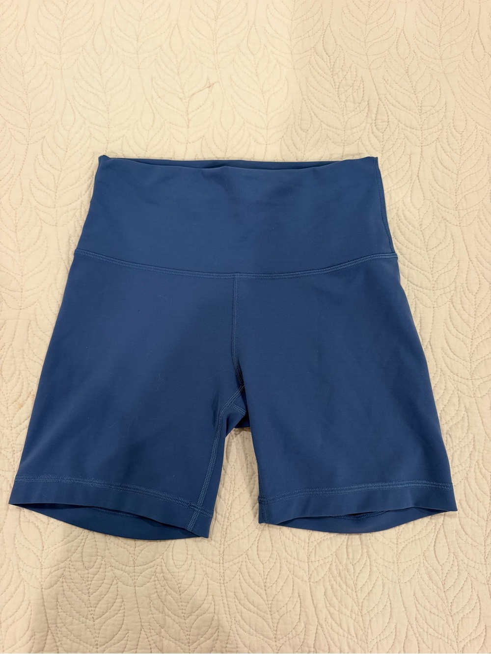 Lululemon Align shorts 6”